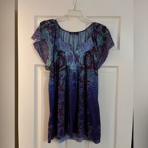 Ladies size XL shirt